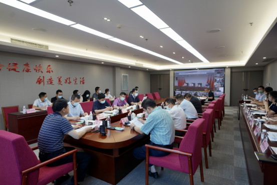 四川尊龙凯时集团召开疫情防控工作领导小组2022年第3次会议 集团党委书记、董事长、疫情防控工作领导小组第一组长任丁主持会议并讲话